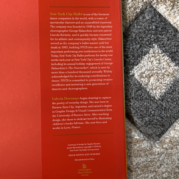 The Nutcracker hard cover book. - Picture 6 of 7